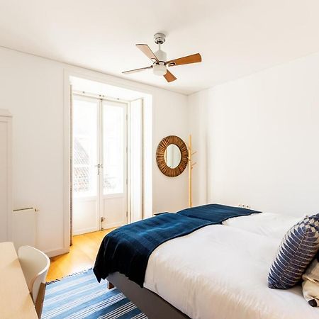 Joivy Chiado Self Check-In 2-Br Flat With Parking Apartamento Lisboa Exterior foto